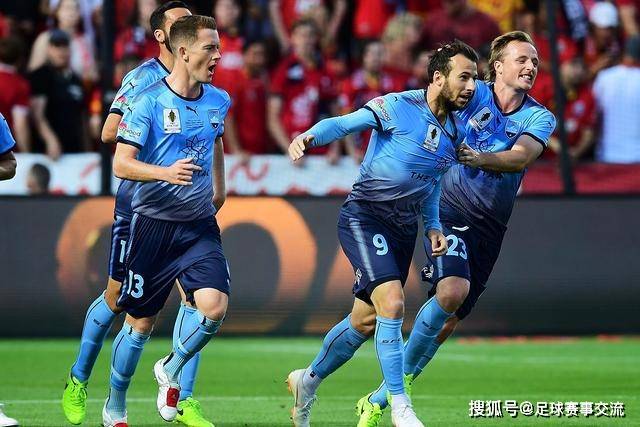 抓内鬼！队报：马赛助教被指为内鬼，并与体育协调员发生肢体冲突